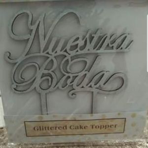 Cake topper